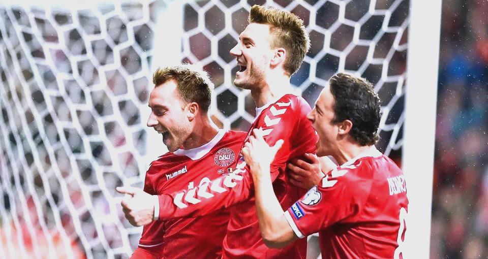 丹麦足球队和希腊足球队作为黑马都获得过欧洲杯冠军