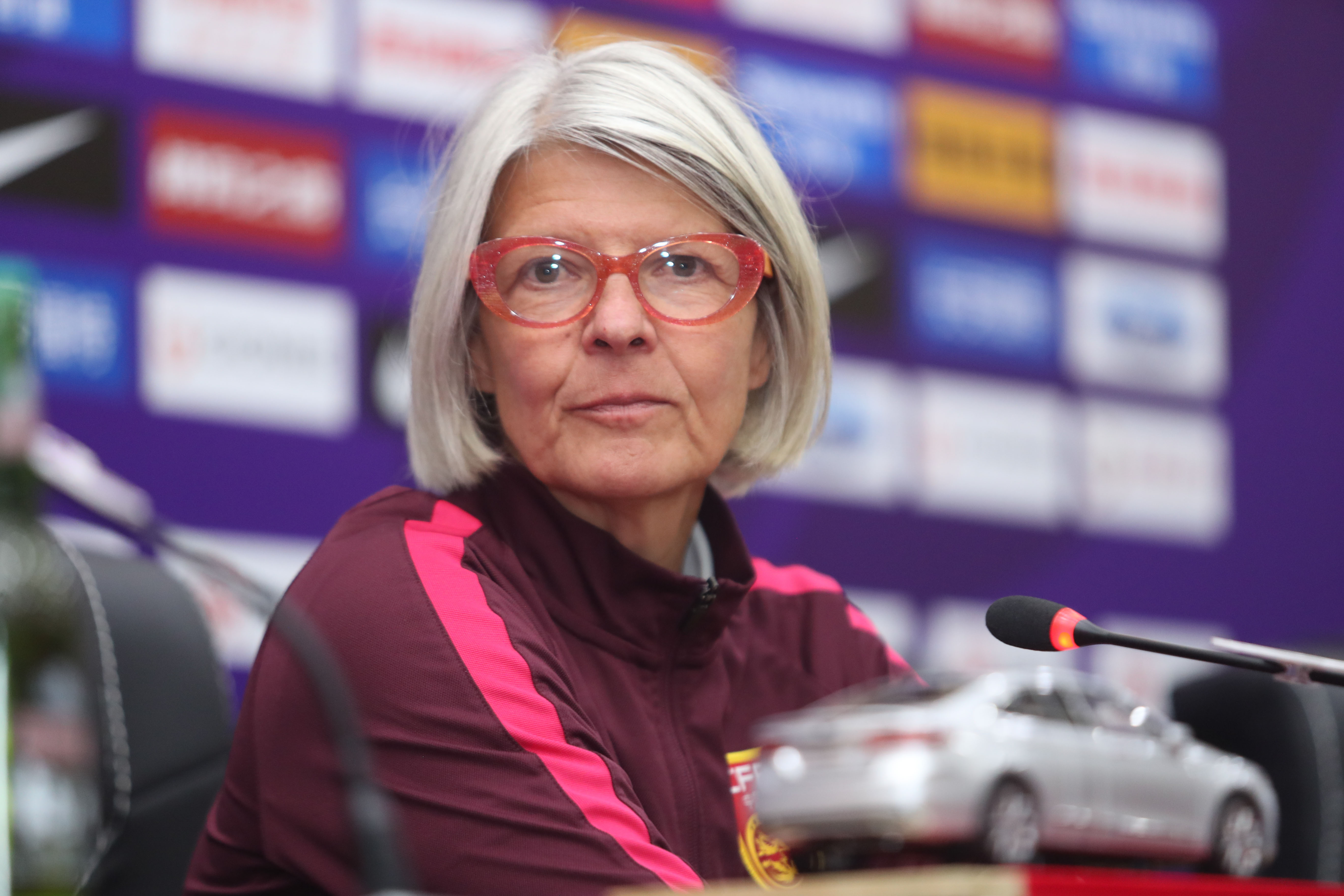 加拿大女足惜败美国,小组第二出线了吗